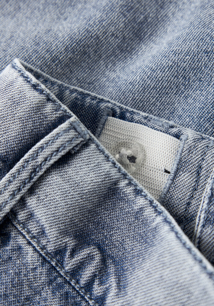 Lil' Atelier NMMFUNDA LOOSE DNM SHORTS  5552-FD LIL Medium Blue Denim