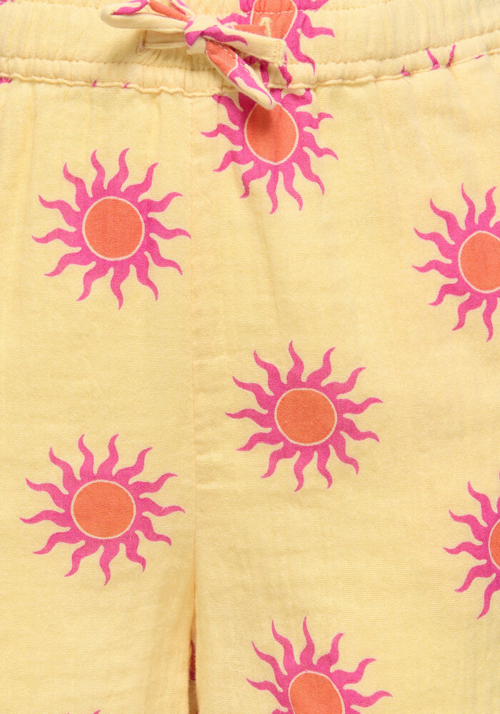 Only Kids KOGTHYRA LIFE AOP SHORTS CS WVN Sunlight Soleil