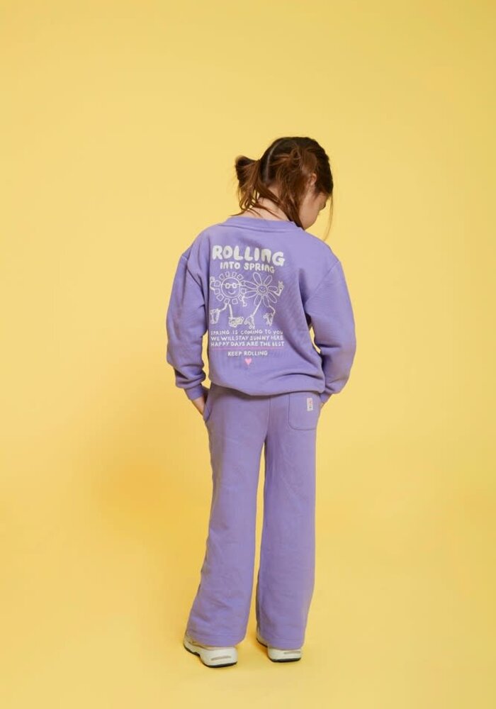 Jubel Sweater met backprint - Rolling into Spring Paars