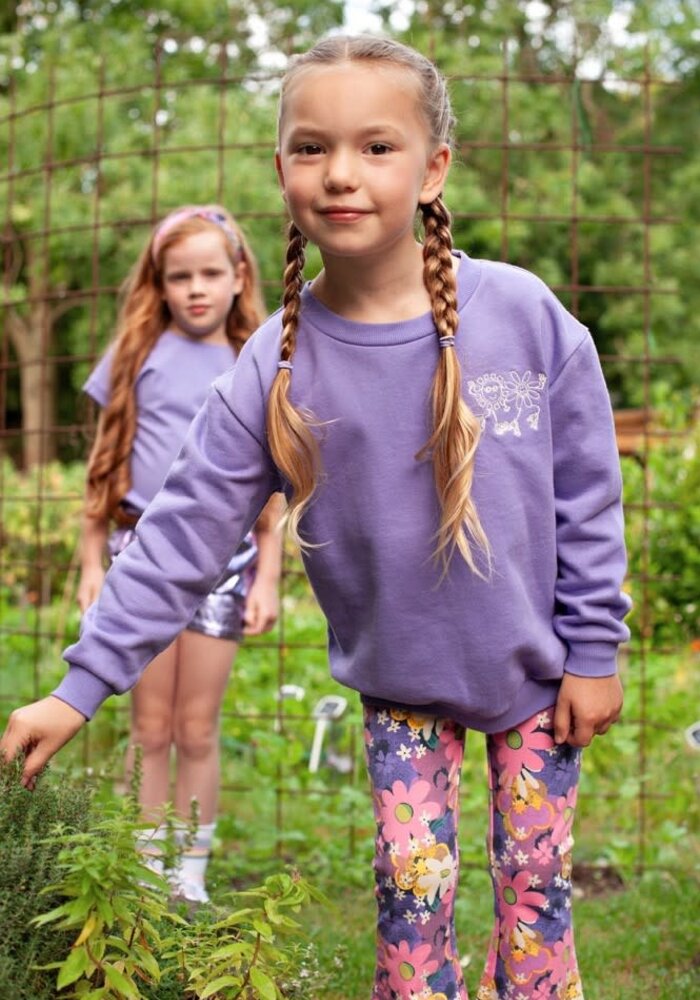 Jubel Sweater met backprint - Rolling into Spring Paars
