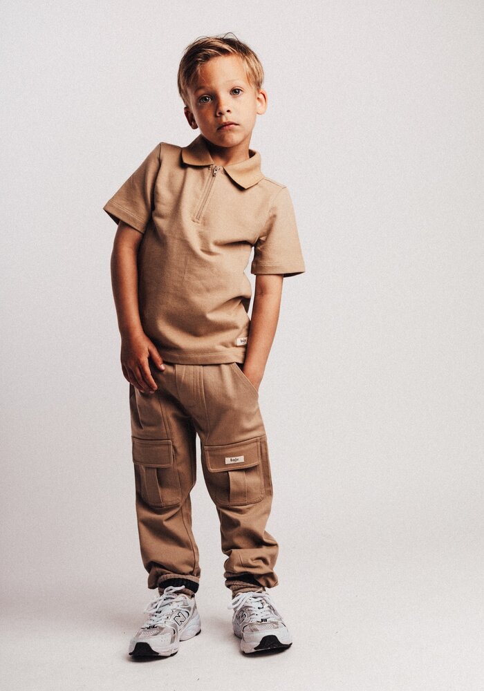 Baje Studio Piera Taupe cafe