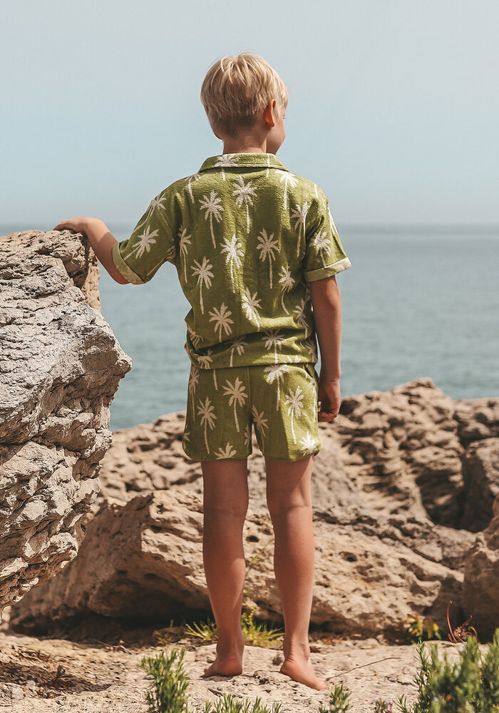 Salted Stories Beach Palms | Shorts Iguana