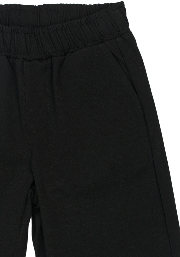 The New TNStuart Shorts Black Beauty