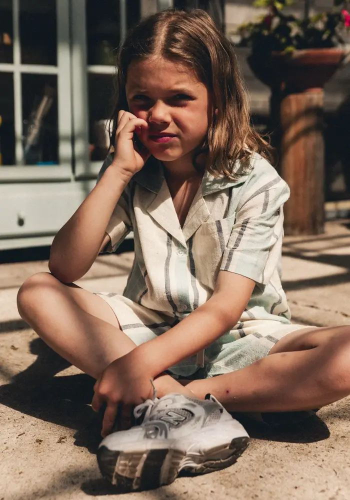 Labo de colores Lennox Blue light