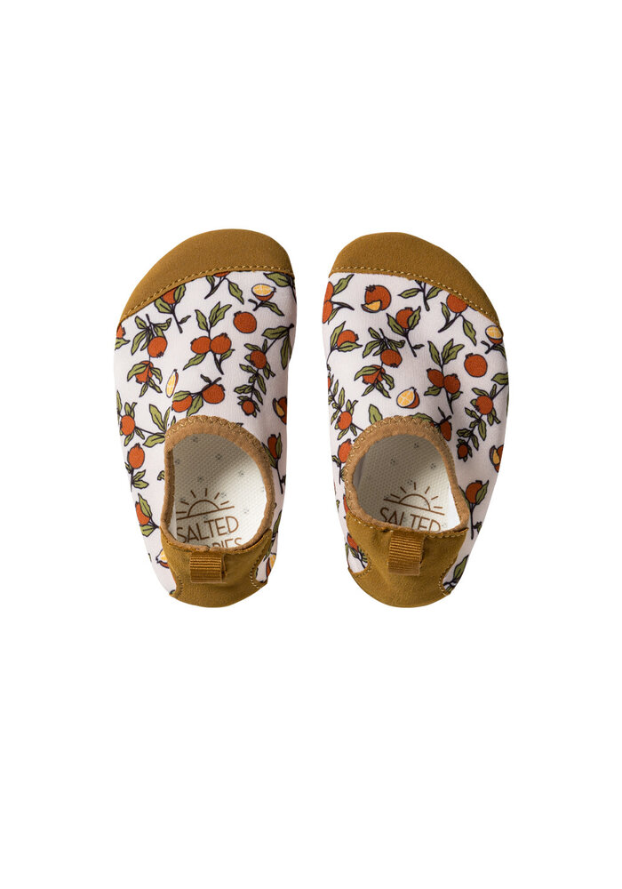 Salted Stories Pommegrenate | Water Shoes White Swan