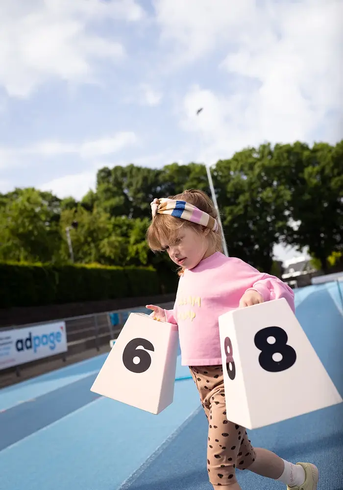 Sproet & Sprout Boxy batman sleeve ice cream