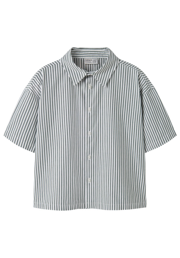 name it NKMHERNI SS OVERSHIRT Garden Topiary EMBR. URBAN RED