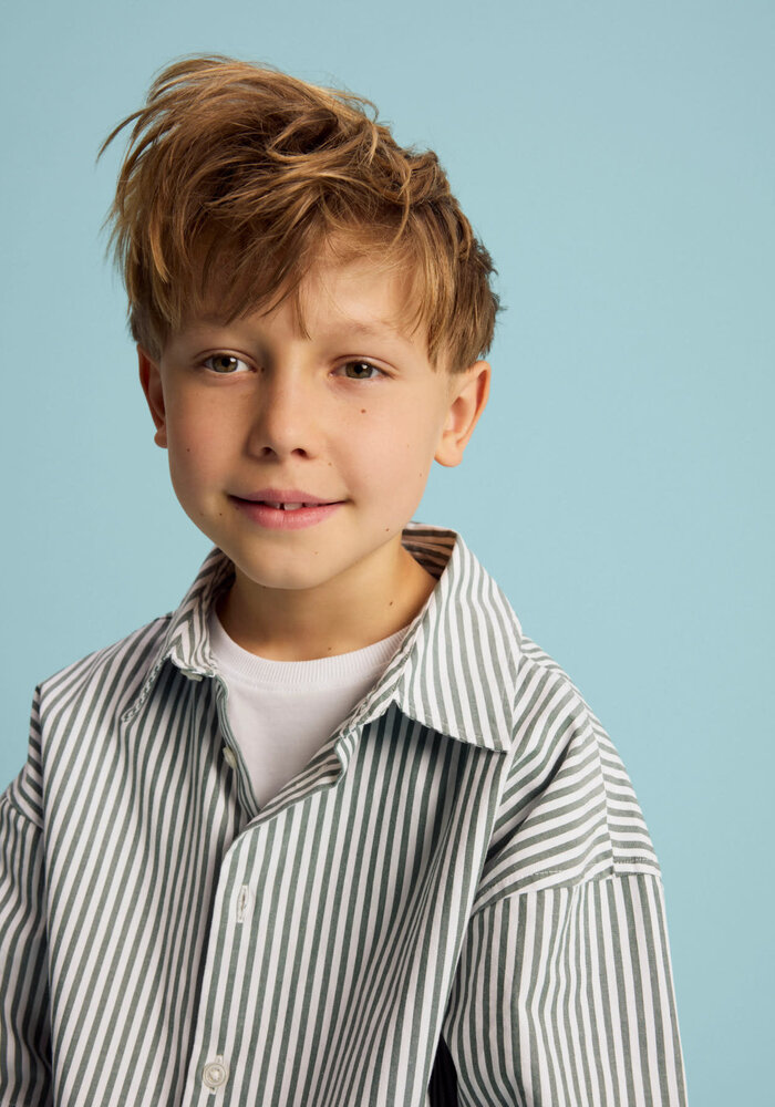 name it NKMHERNI SS OVERSHIRT Garden Topiary EMBR. URBAN RED