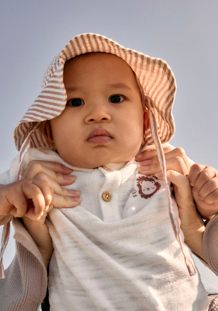 name it NBMHIPE HAT Mocha Mousse