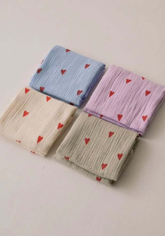 Studio Noos Hydrofiele Doek Sage Green Hearts 70x70