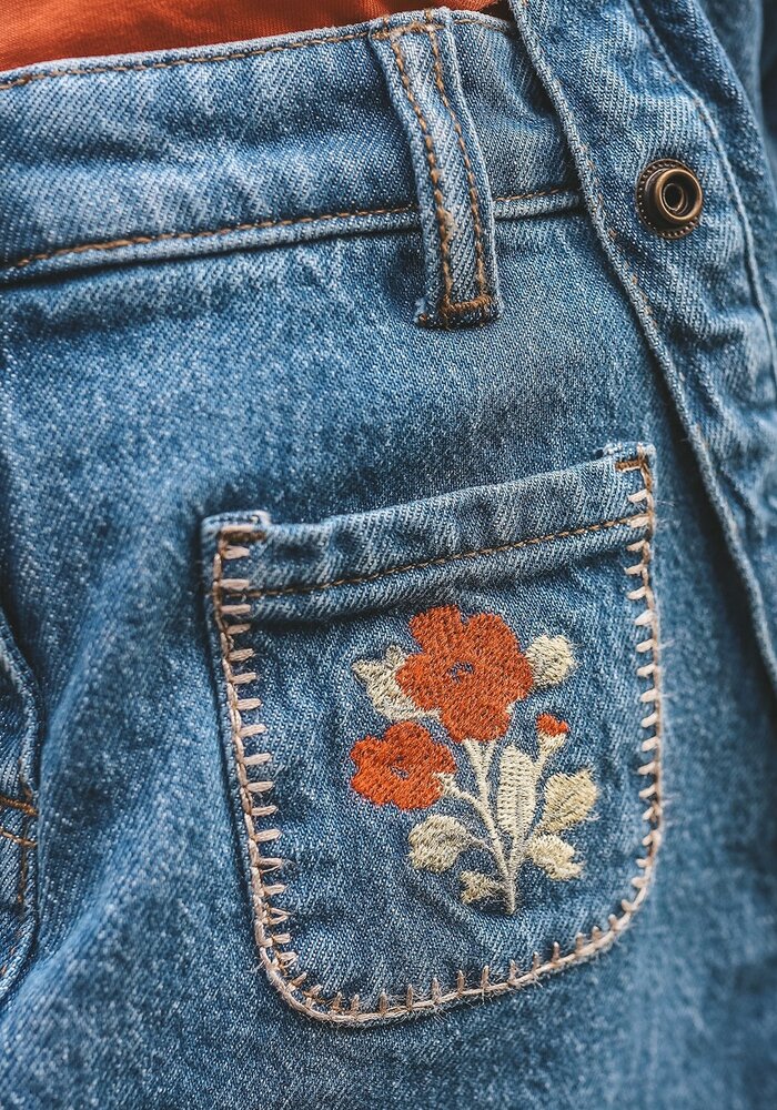 Your Wishes Stretch Denim | Pocket Skirt Faint Blue