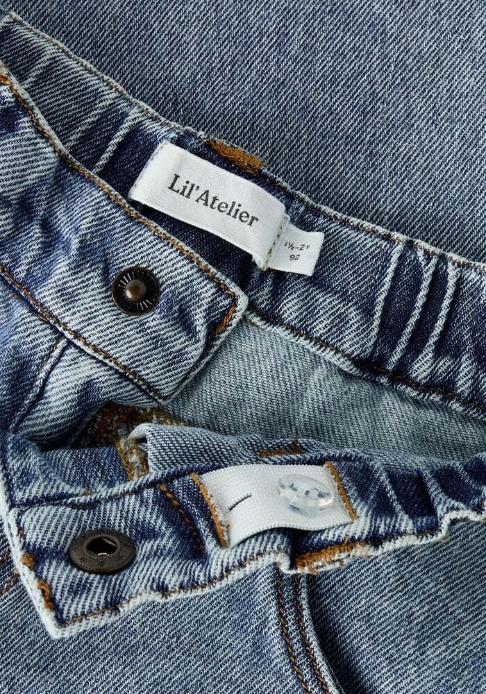 Lil' Atelier NMFKAROLE SIM CARROT JEANS 2433-CJ LIL Medium Blue Denim