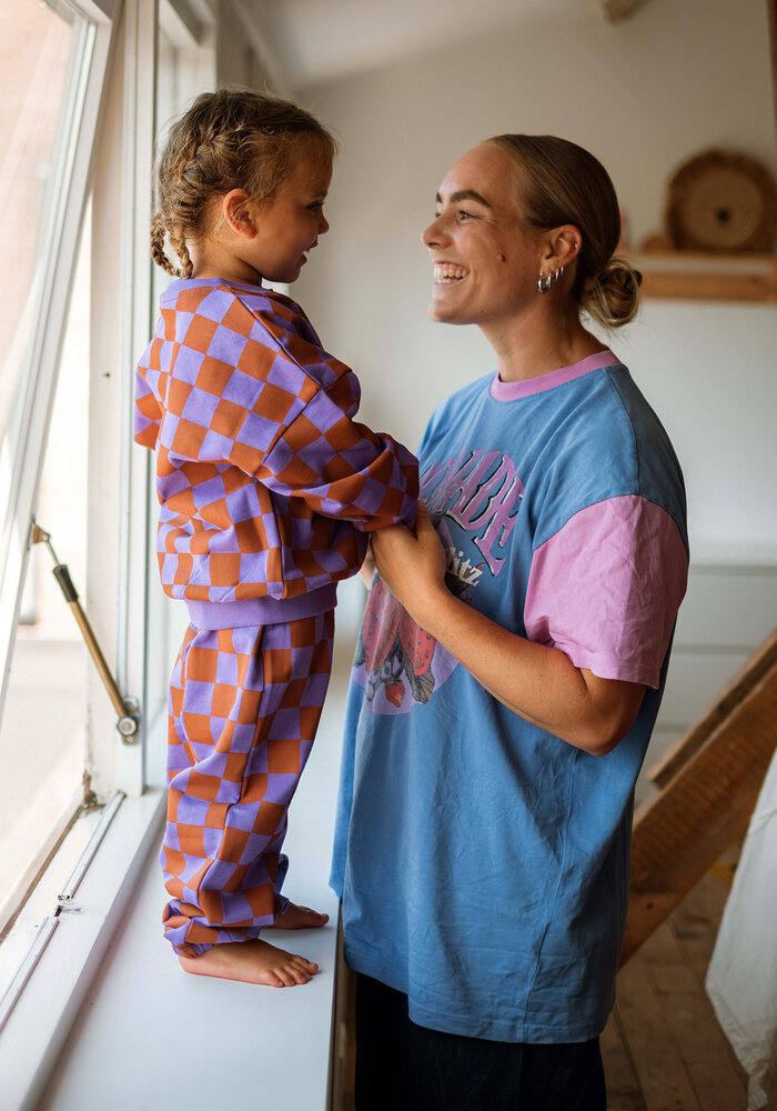 The New Chapter Wolf Sweatpants Checker