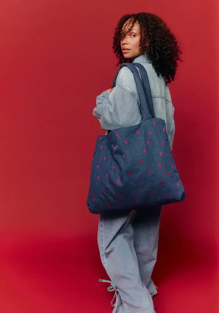 Studio Noos Denim Mom Bag | Dark Blue red Hearts