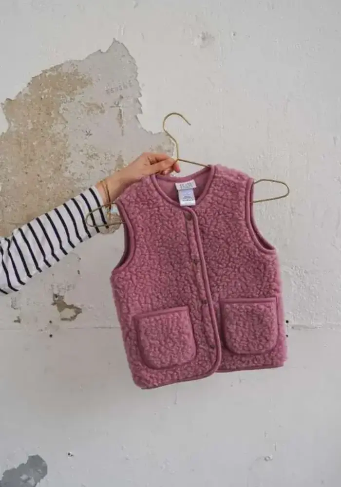 We Are Wovens Wollen bodywarmer – Nova Pink