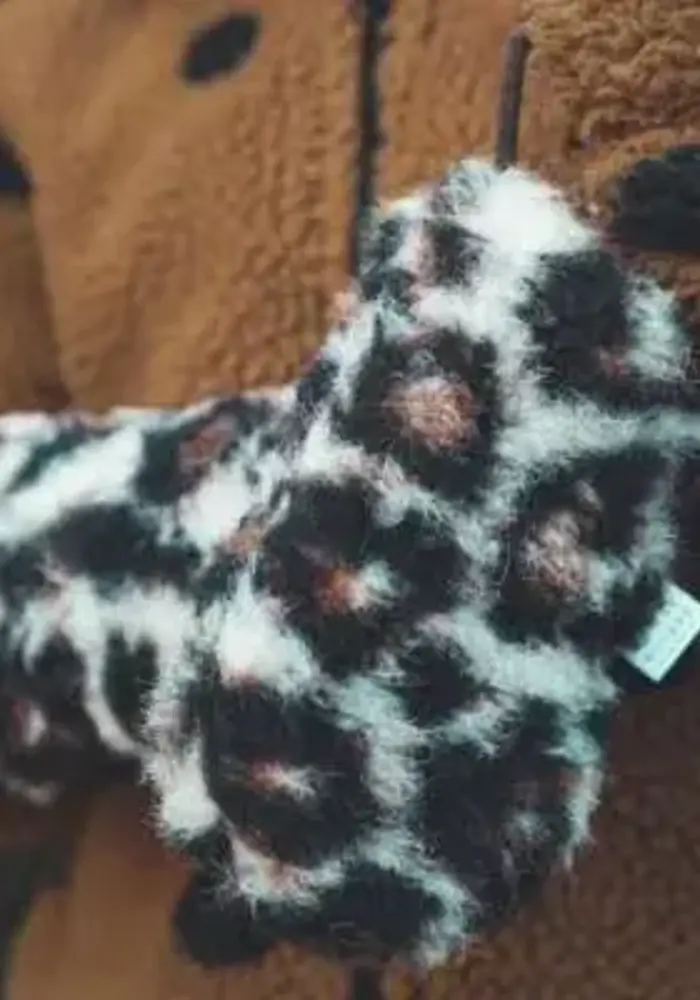 We Are Wovens Wollen Wantjes – Leopard - 1 tot 3 jaar