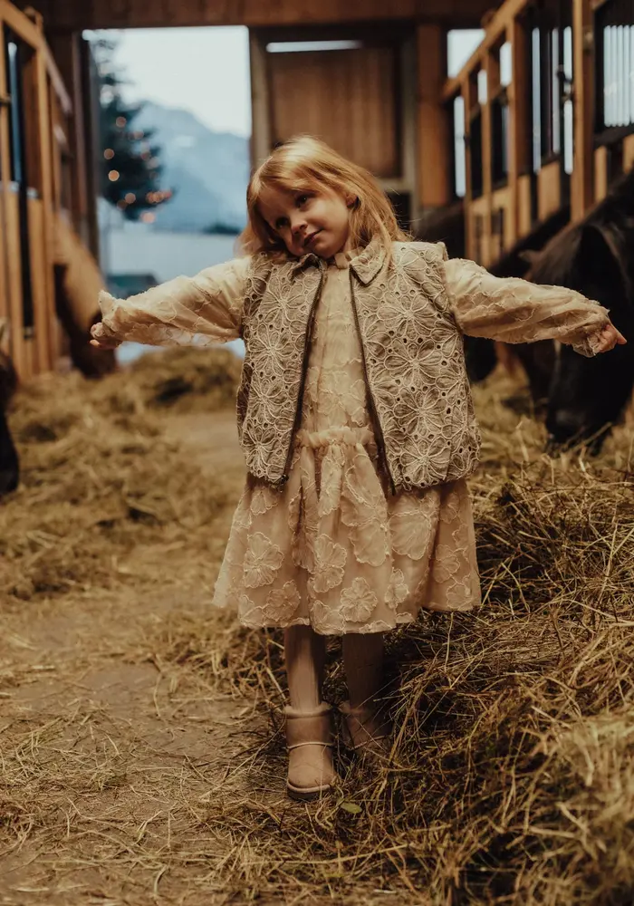 Baje Studio Izebelle Beige