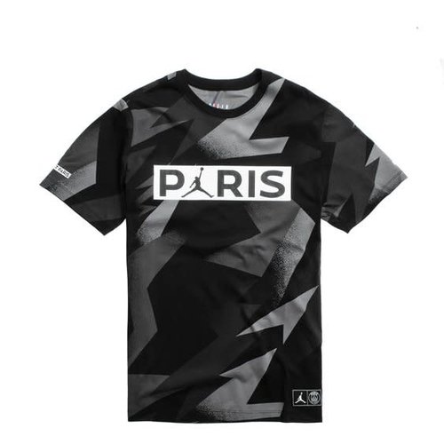 Nike PSG Jordan Tee noir 19-20. Nike PSG Jordan Tee noir 19-20.