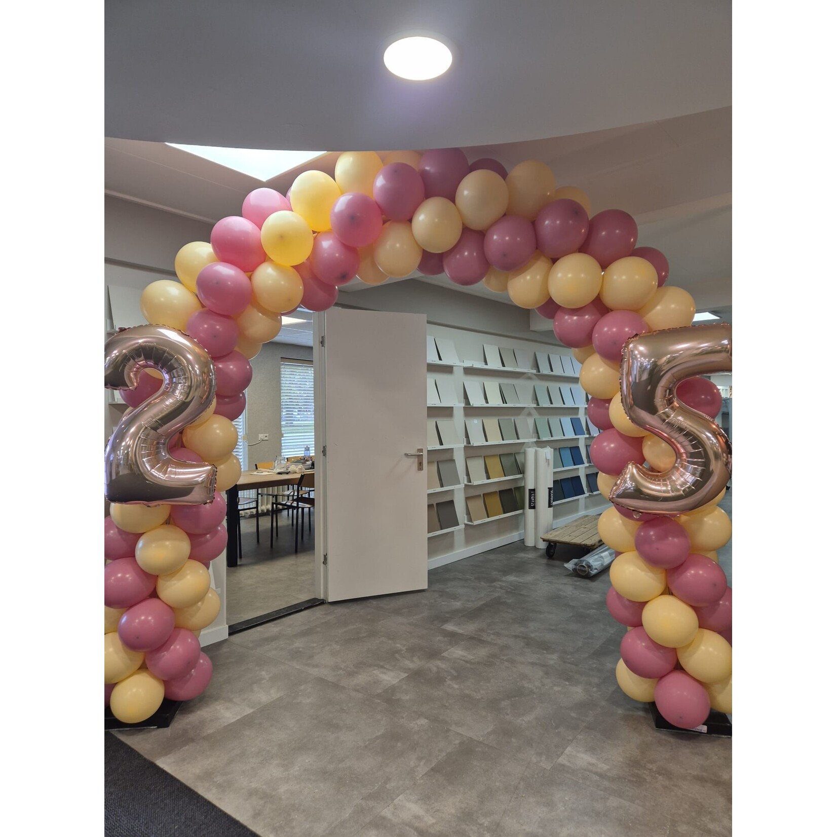 Ballonnenboog met leeftijd | maat L | dubbele deur