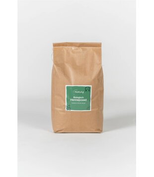 Organic Hemp Seed – Natural Supplement for Dogs, Horses, Chickens & More