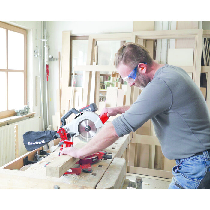 Einhell TE-MS 18/210 Li Solo Accu Kap- en Verstekzaag