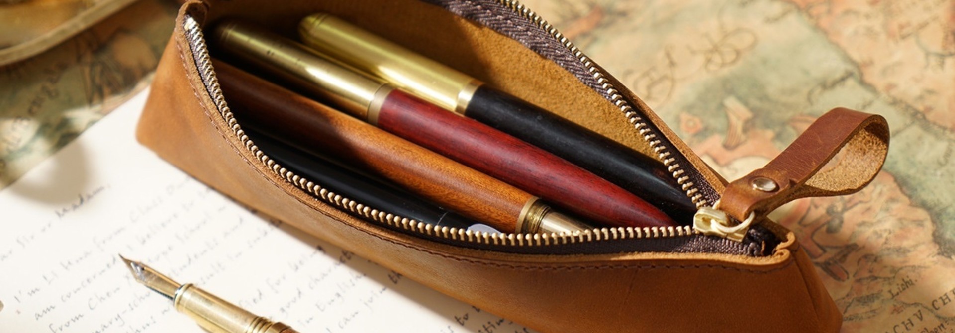 Pencil Case - Pen Holder - Leather - Fits More Than 15 Pens - Pencil Pouch With Zipper for Men Women - Brown