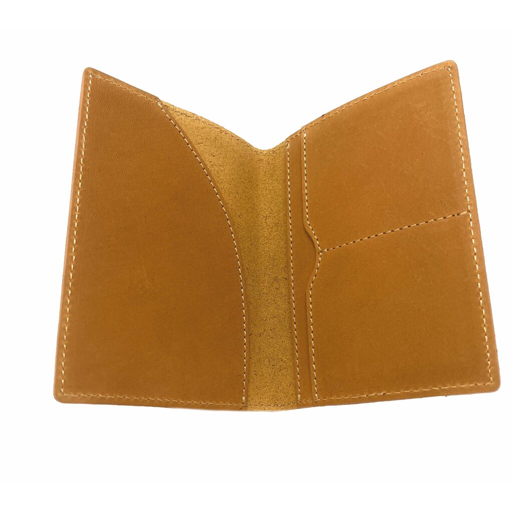 Su.B Paspoorthouder, Kaarthoude,Travel Wallet, Leer  – Bruin