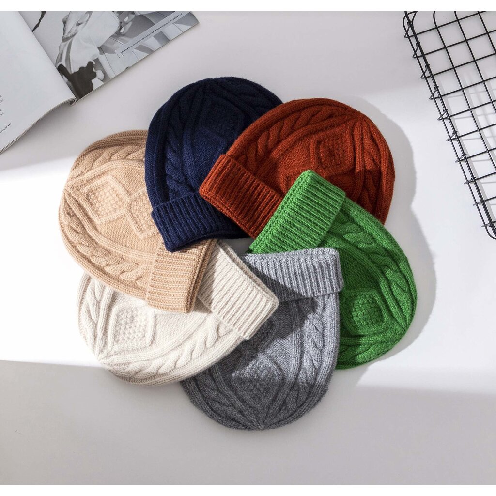 Su.B.dgn Mütze für Damen und Herren, Strickmütze aus Wolle, Beanie Wollmütze für den Winter - Orange