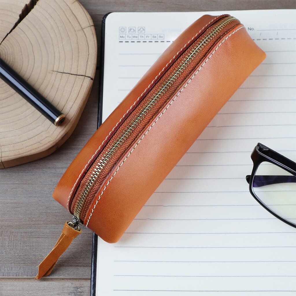 Su.B Federmäppchen - Federtasche - Etui aus Leder - Passend für Mehr als 25 Stifte -  für Männer und Frauen - Cognac
