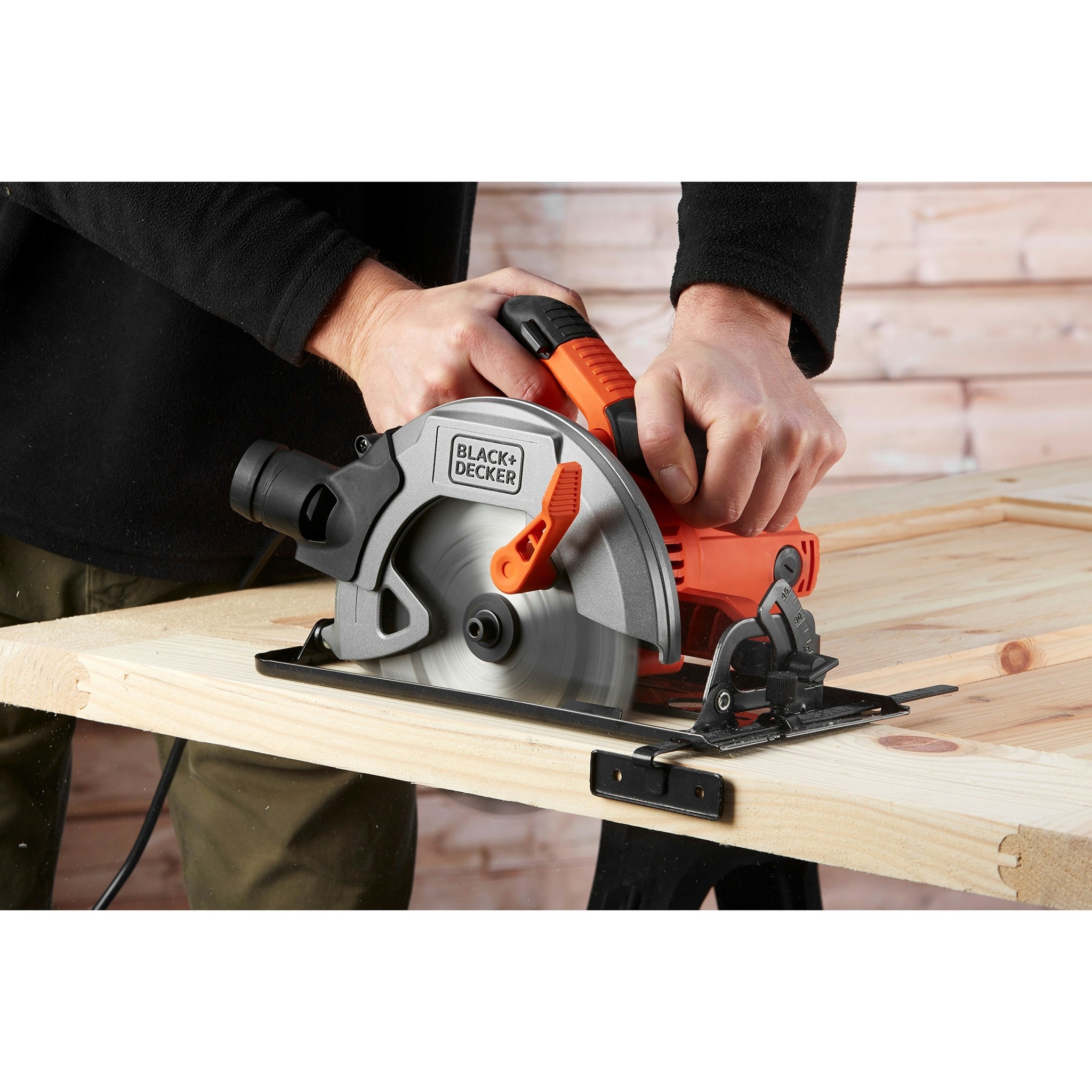 Black&Decker Cirkelzaag CS1550K 1500 watt - Detailed view of the product