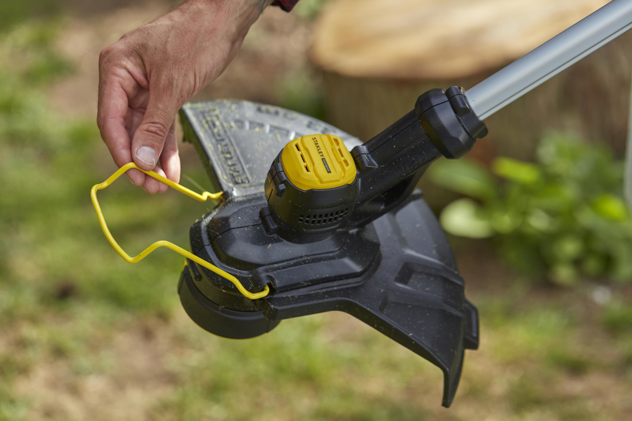 Stanley FatMax V20 18V 33CM GRASTRIMMER - SFMCST933M1 - Detailed view of the product