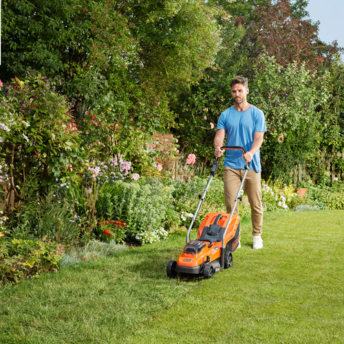 Black&Decker BCMW3318L2 Accu-grasmaaier KIT - Detailed view of the product