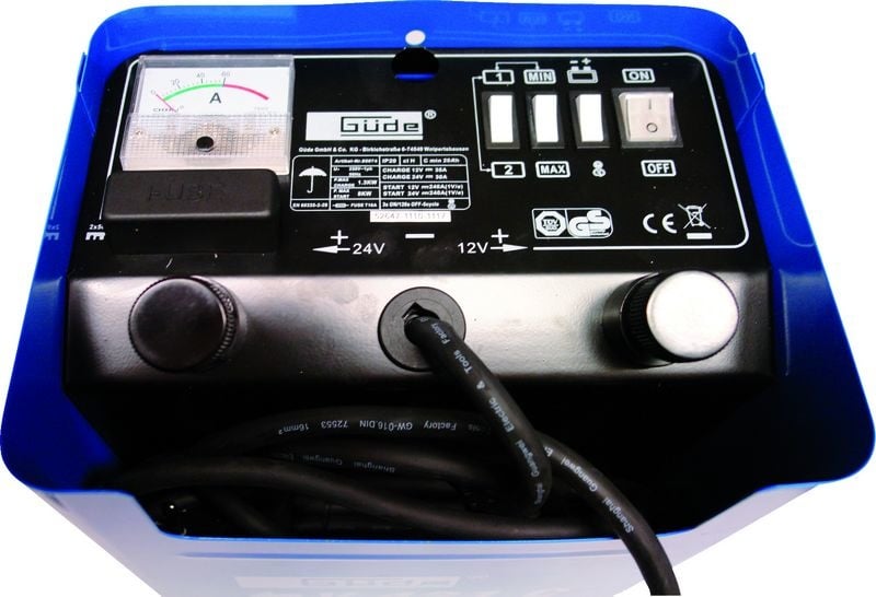 Güde Acculader V 421 C snelstarter 20 - 800Ah - Detailed view of the product