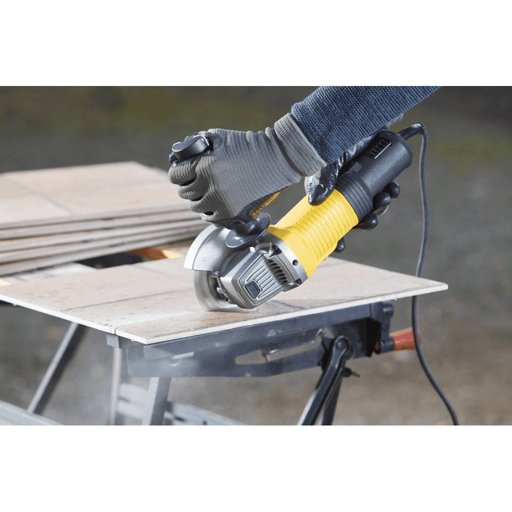 Stanley FMEG210K Fatmax® 850W 115MM Haakse slijper - Detailed view of the product