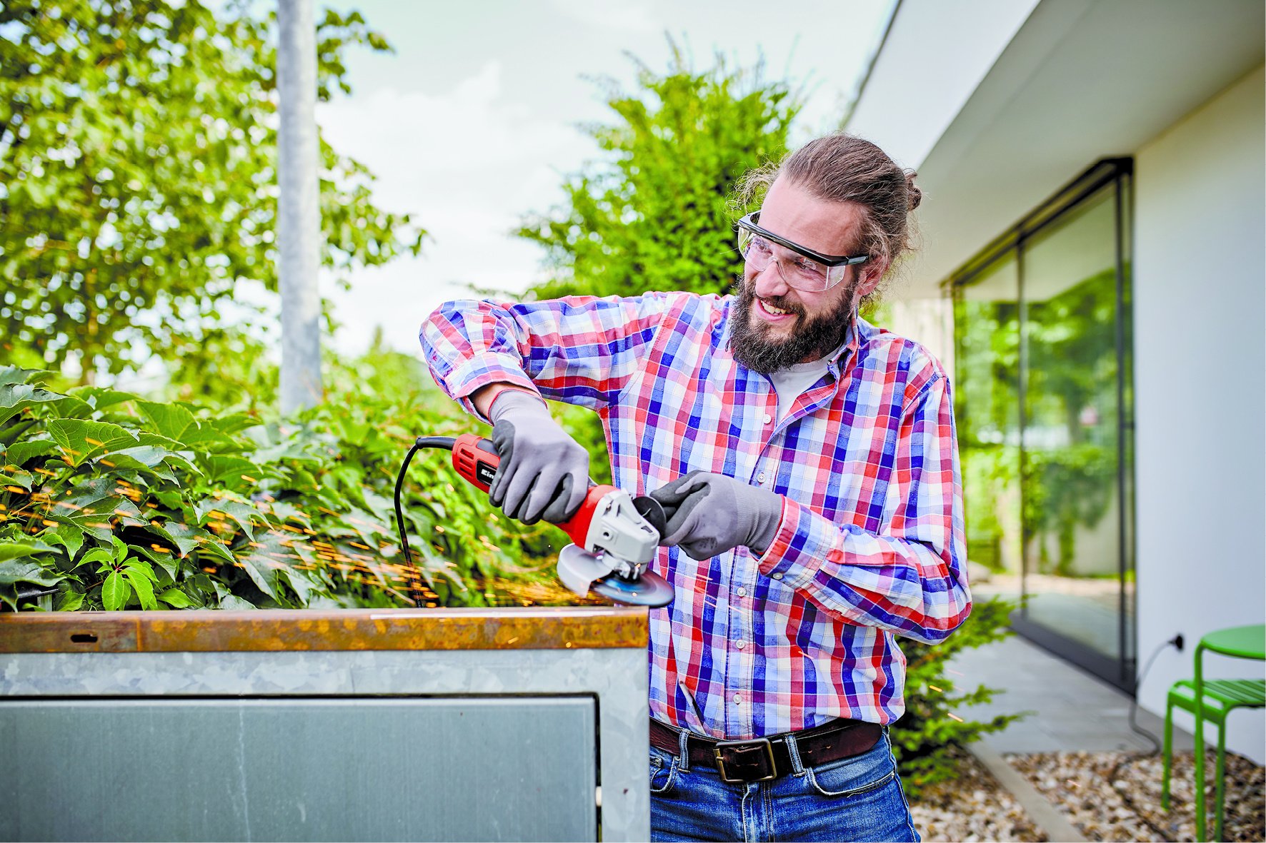 Einhell TC-AG 115/750 Haakse Slijper - Detailed view of the product