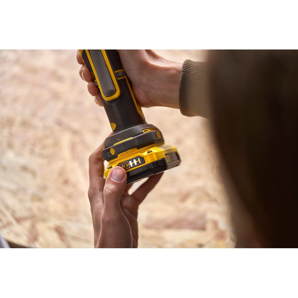 Stanley SFMCE510B Multitool V20 SOLO - Brushless - Detailed view of the product