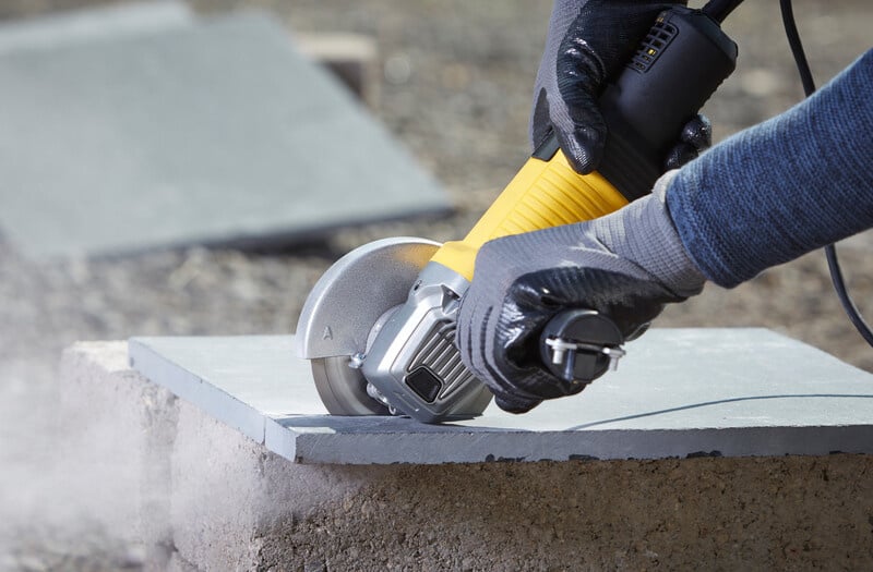 Stanley FMEG220K Fatmax® 850W 125MM Haakse slijper - Detailed view of the product