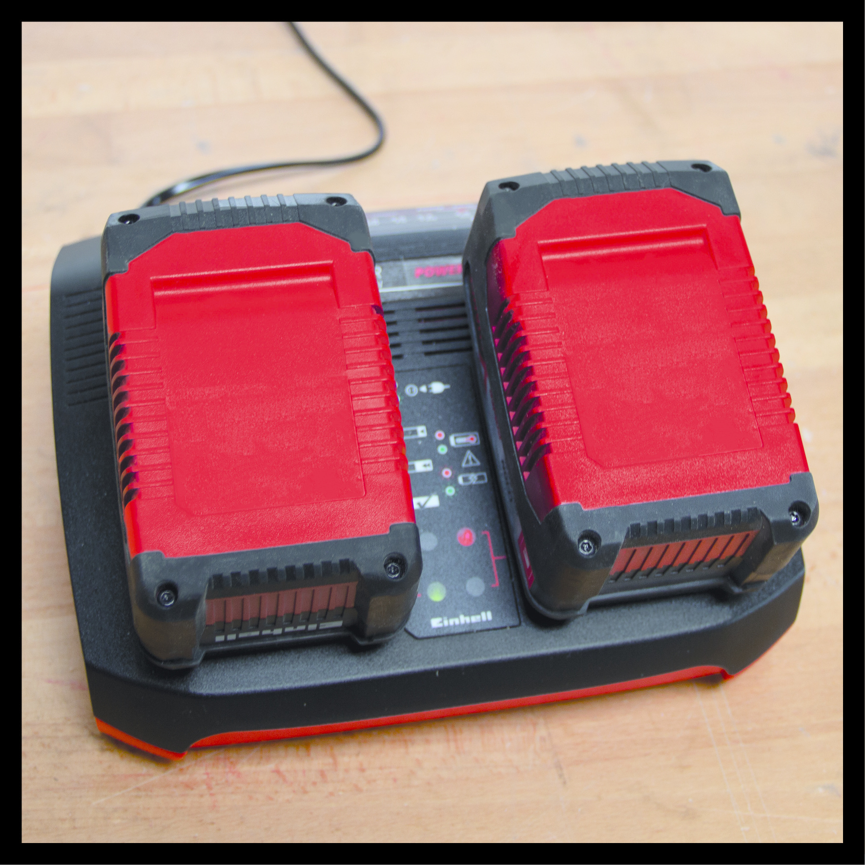 Einhell Starterkit 18V 2xAccu 4,0AH + DUO-Lader SET - Detailed view of the product