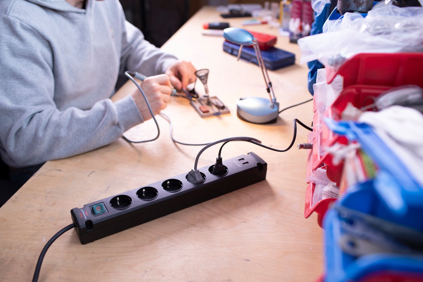 Brennenstuhl Bremounta Stekkerdoos 5-voudig met USB-laadfunctie - Detailed view of the product