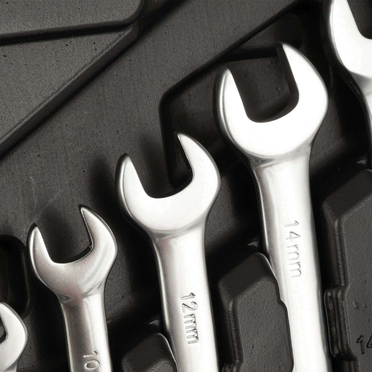 Professionele Gereedschapsset 61 delig thumbnail 8