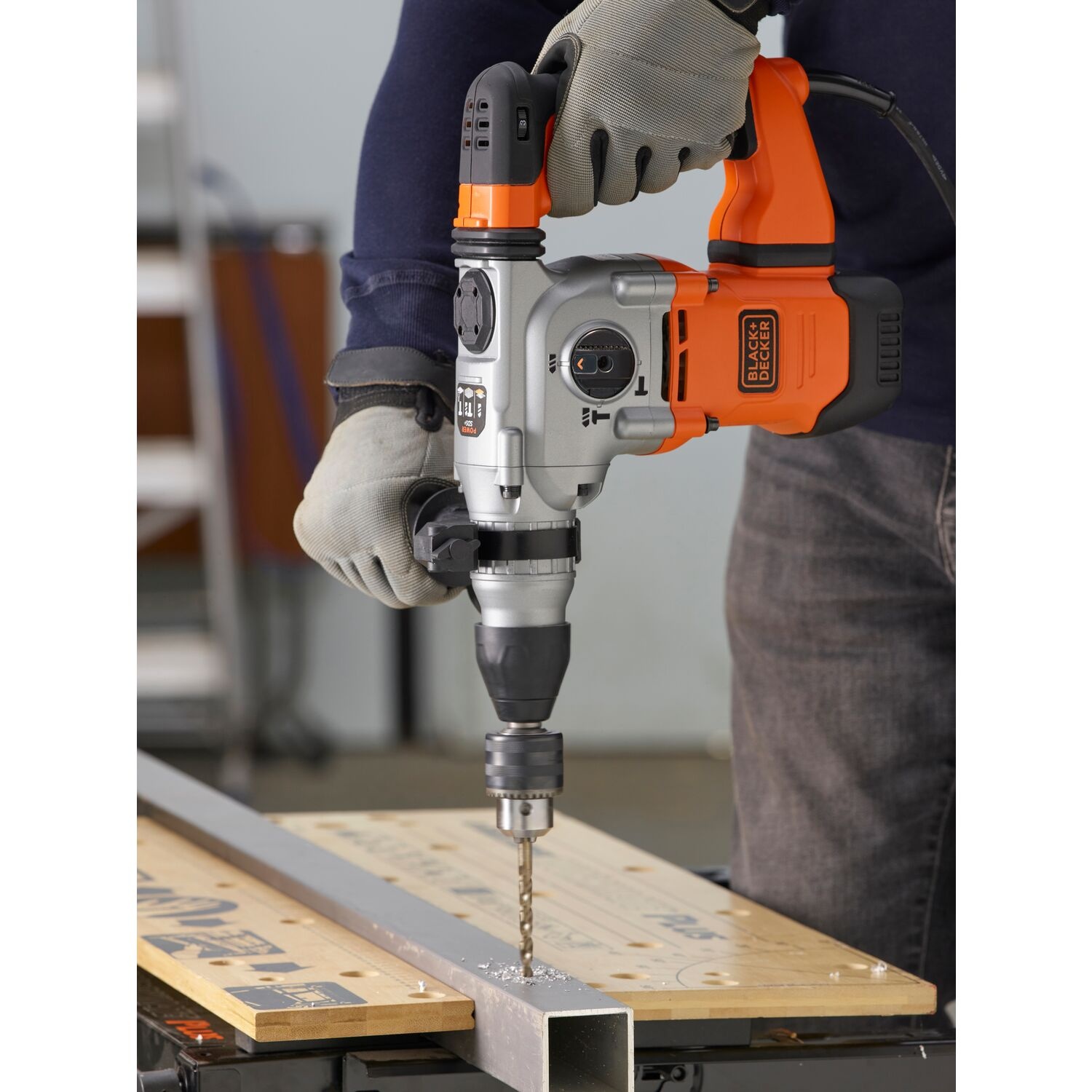Black&Decker BEHS03K-QS Pneumatische Boorhamer - Detailed view of the product