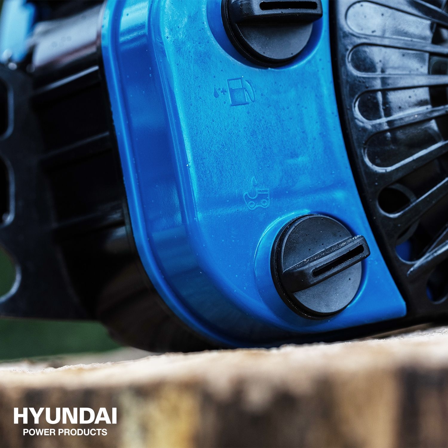 Hyundai Benzine Kettingzaag 25 cm - Detailed view of the product