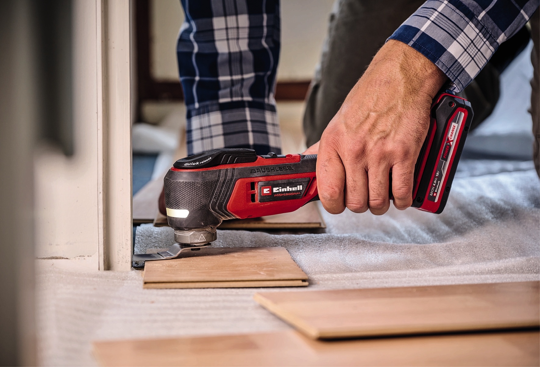 Einhell TP-MG 18 Li BL Solo Professional- Accu Multitool - Power X-Change - Detailed view of the product