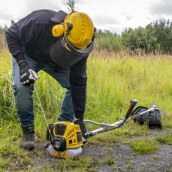 PowerPlus Bosmaaier 2-in-1 - 43cc - POWEG8013 - Detailed view of the product