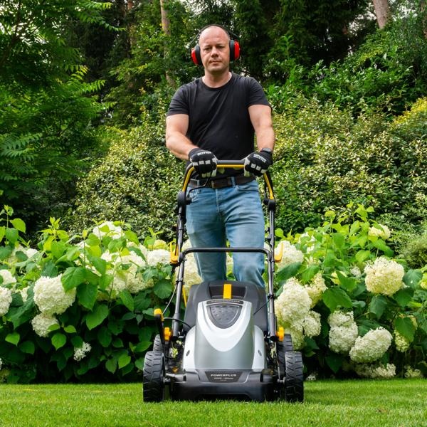 Powerplus POWPG6290 Zelfrijdende Grasmaaier– 1800W | 460 mm thumbnail 5