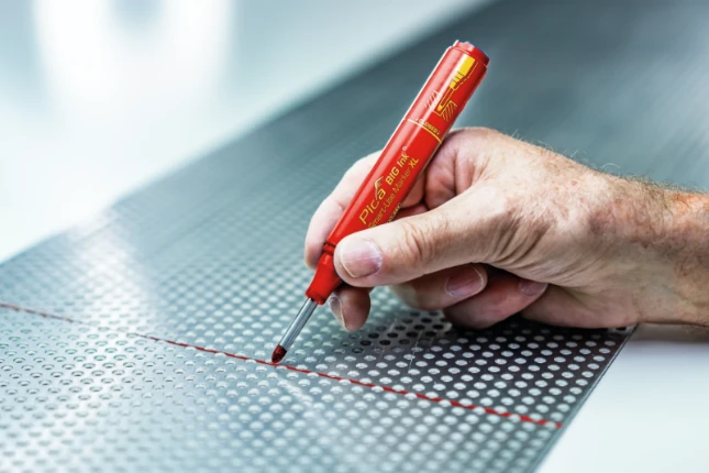 Pica BIG Ink 7040 Markeerstift XL rood - Detailed view of the product