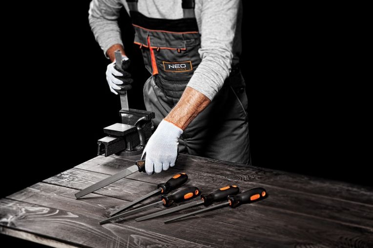 NEO Metaalvijlenset 200mm 5-delig - Detailed view of the product