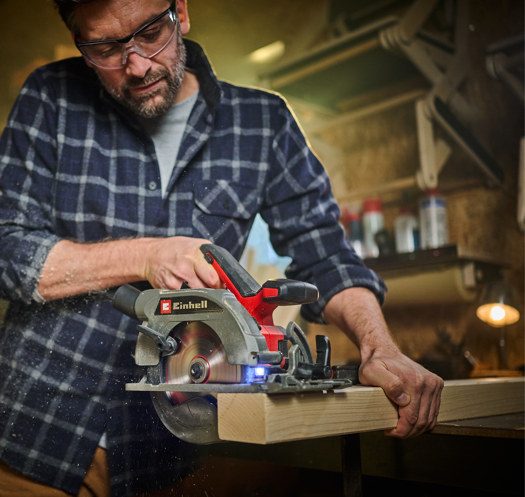 Einhell TE-CS 18/165-2 Li Solo Accu handcirkelzaag thumbnail 10