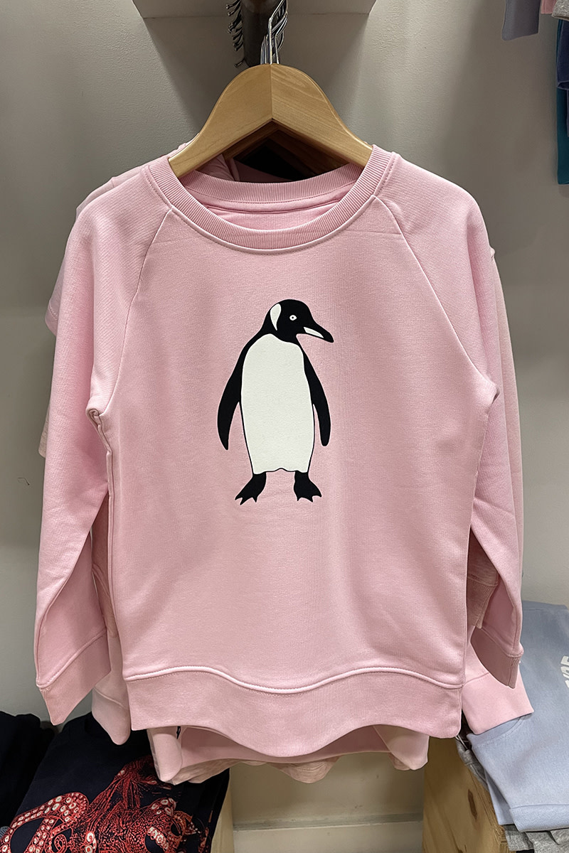 Penguin Sweater (by Sabine)