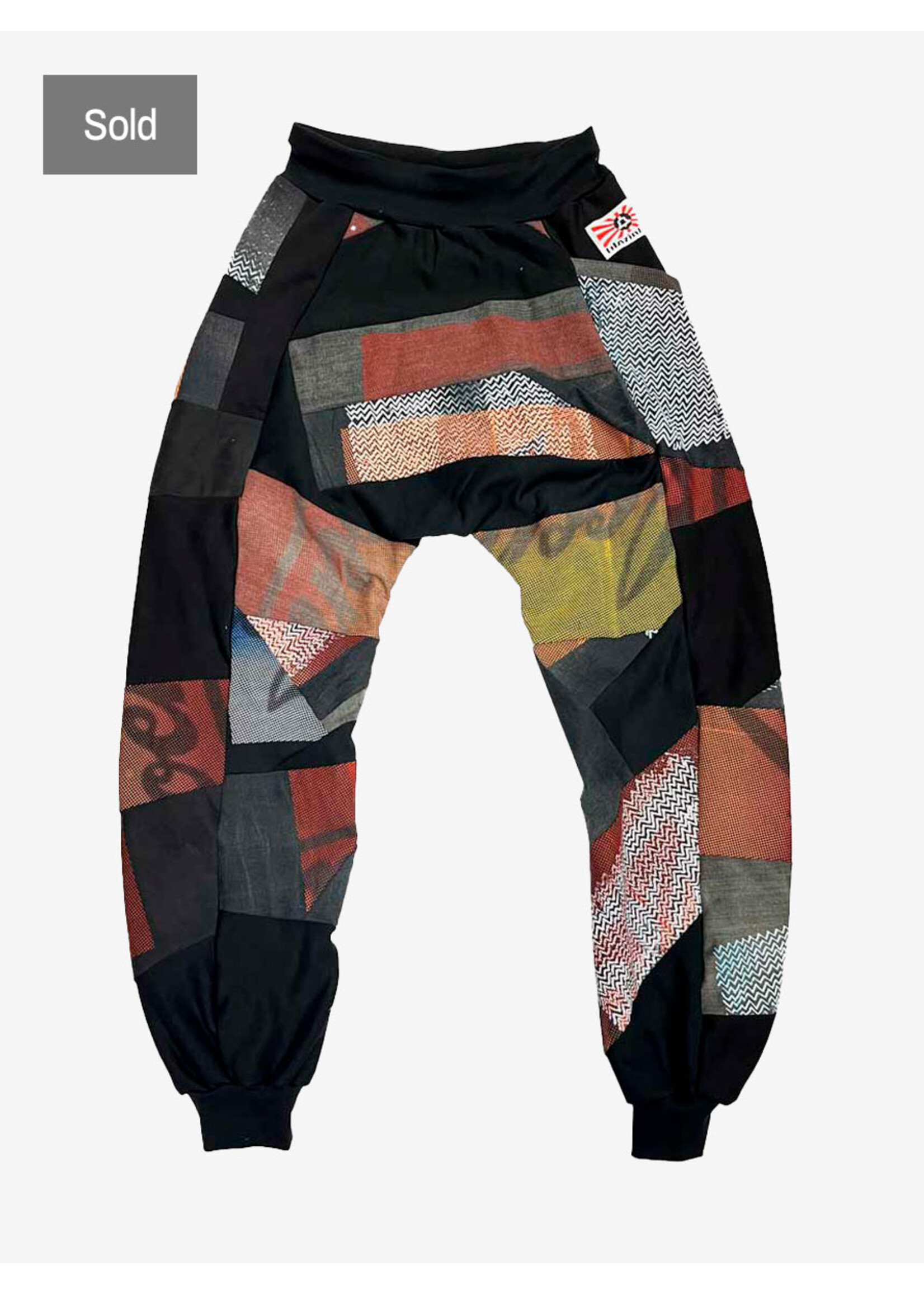 LOENATIX TRACKPANT (ONE OF A KIND) NR.22 - L - PATTERNS